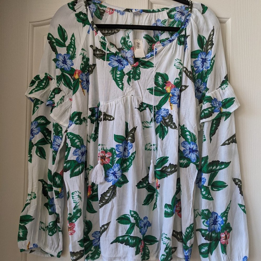 NWT Old Navy Floral Print Long Sleeve Shirt